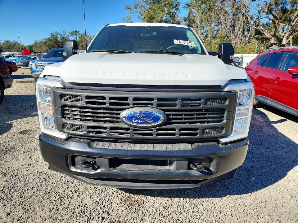 Photo 5 from auction – 2024 FORD F350 with VIN 1FT8W3AA7REF26944