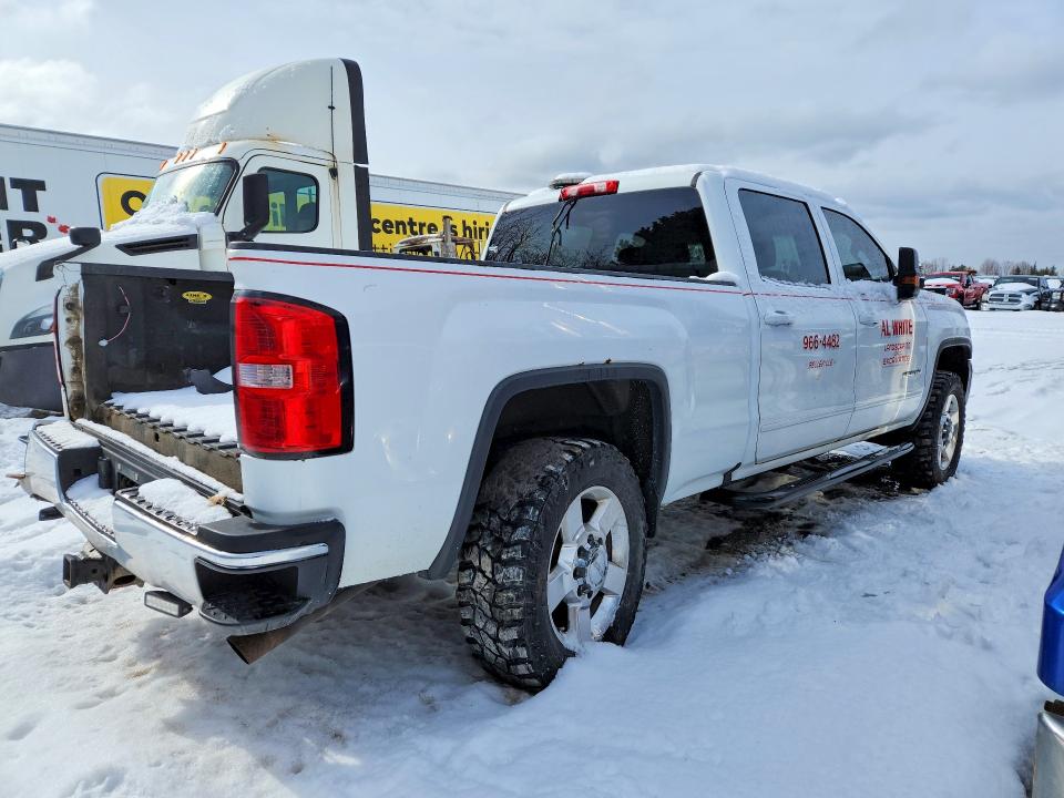 Photo 3 from auction – 2016 GMC SIERRA with VIN 1GT12SEGXGF227588