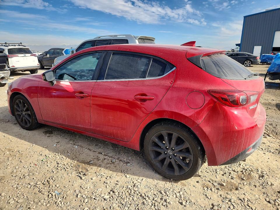 Foto 2 de la subasta – 2016 MAZDA 3 con VIN JM1BM1N3XG1276535