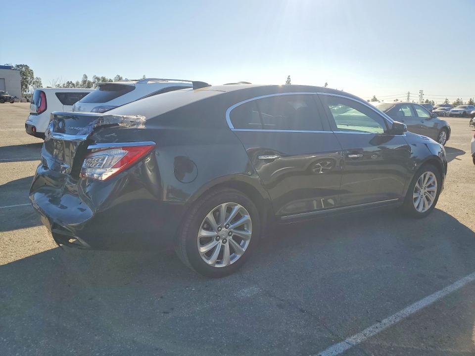 Photo 3 from auction – 2015 BUICK LACROSSE with VIN 1G4GB5G39FF211639