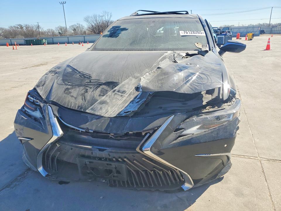 Photo 5 from auction – 2019 LEXUS ES with VIN 58ABZ1B13KU034217
