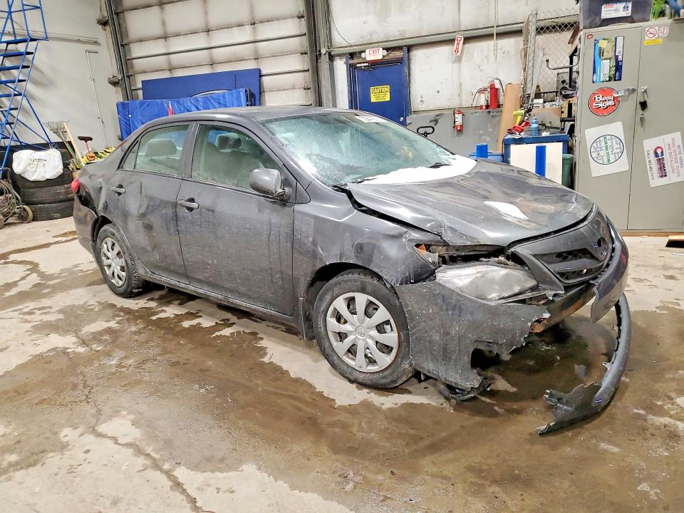 Photo 4 from auction – 2013 TOYOTA COROLLA with VIN 2T1BU4EE5DC071246