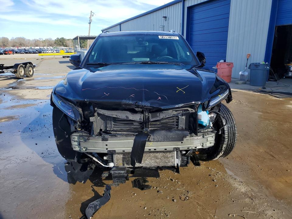 Photo 5 from auction – 2025 CHEVROLET BLAZER RS with VIN 3GNKBERS1SS188096
