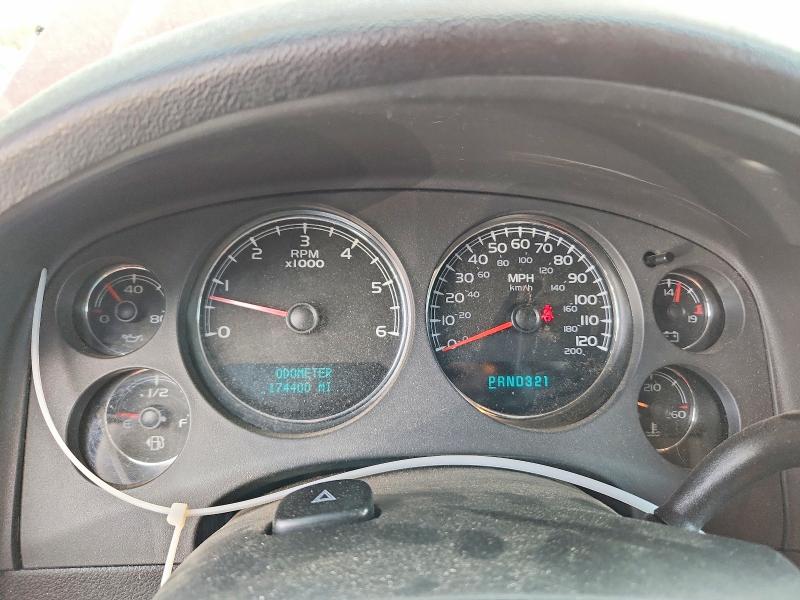 Photo 9 from auction – 2007 CHEVROLET AVALANCHE with VIN 3GNEC12J17G174990