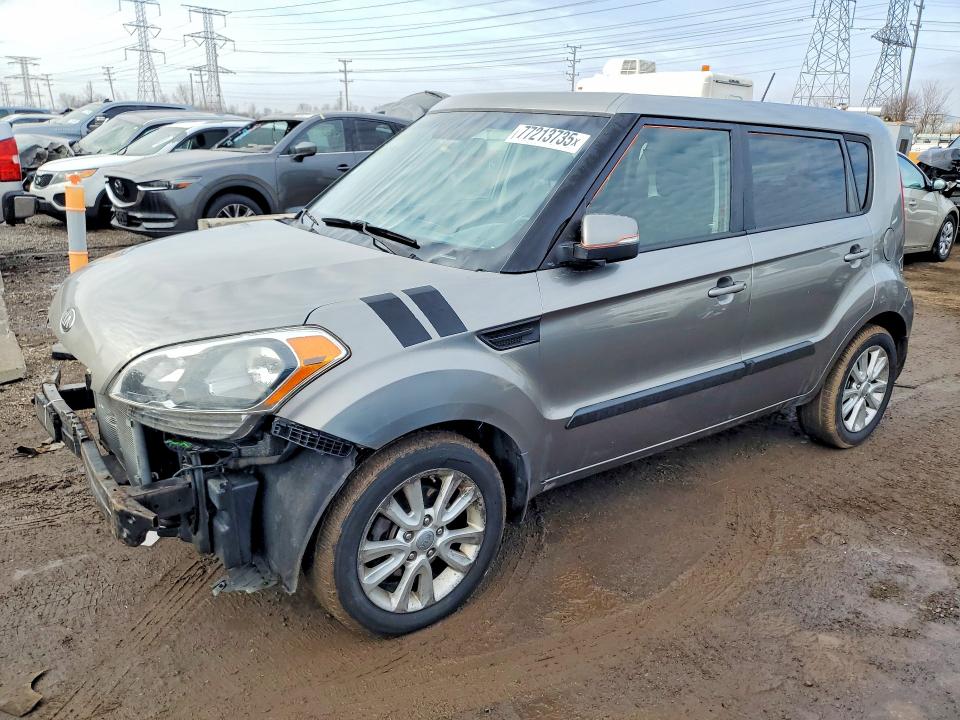 KIA SOUL 2013 with VIN KNDJT2A61D7593231 - Photo from auction