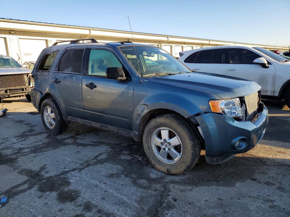 Photo 4 from auction – 2012 FORD ESCAPE with VIN 1FMCU0DG8CKA27959