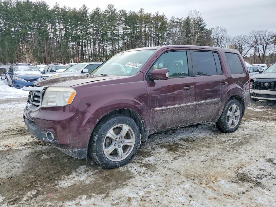 HONDA PILOT TOUR 2013 with VIN 5FNYF4H91DB072568 - Photo from auction