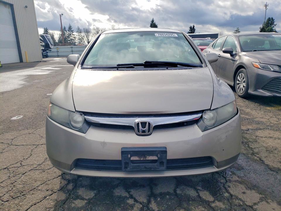 Photo 5 from auction – 2006 HONDA CIVIC with VIN 1HGFA16886L055539