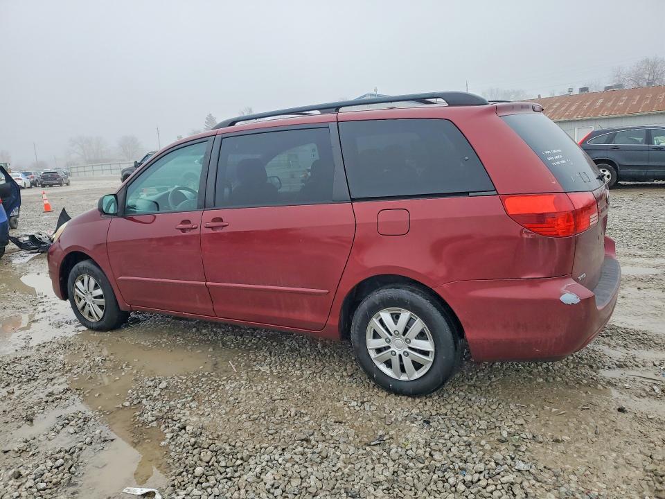 Photo 2 from auction – 2004 TOYOTA SIENNA with VIN 5TDZA23C14S054089