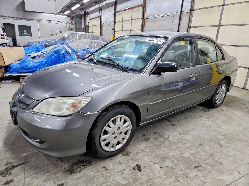 HONDA CIVIC 2004 with VIN 2HGES16624H609238 - Photo from auction