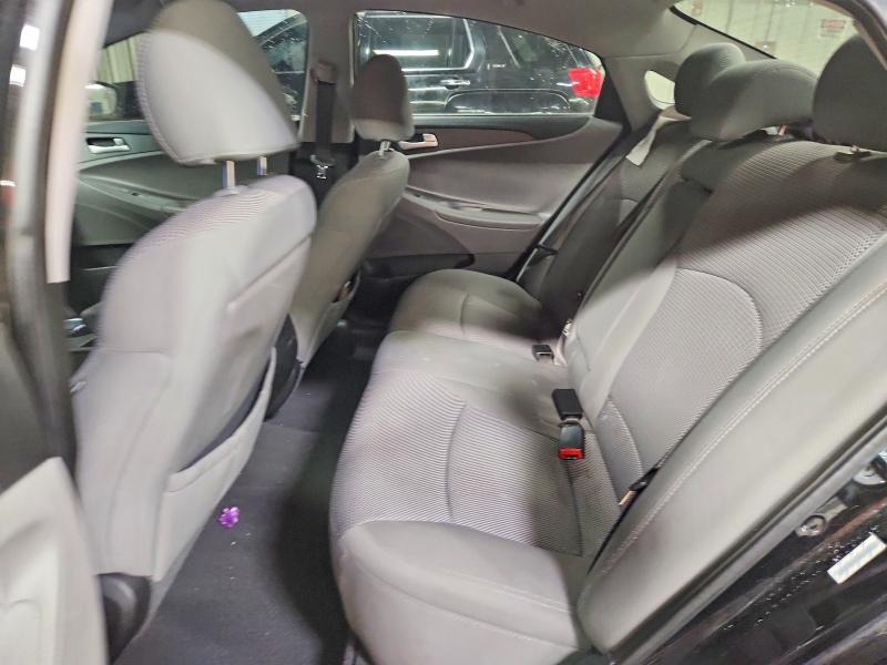 Photo 10 from auction – 2011 HYUNDAI SONATA with VIN 5NPEB4AC6BH005970