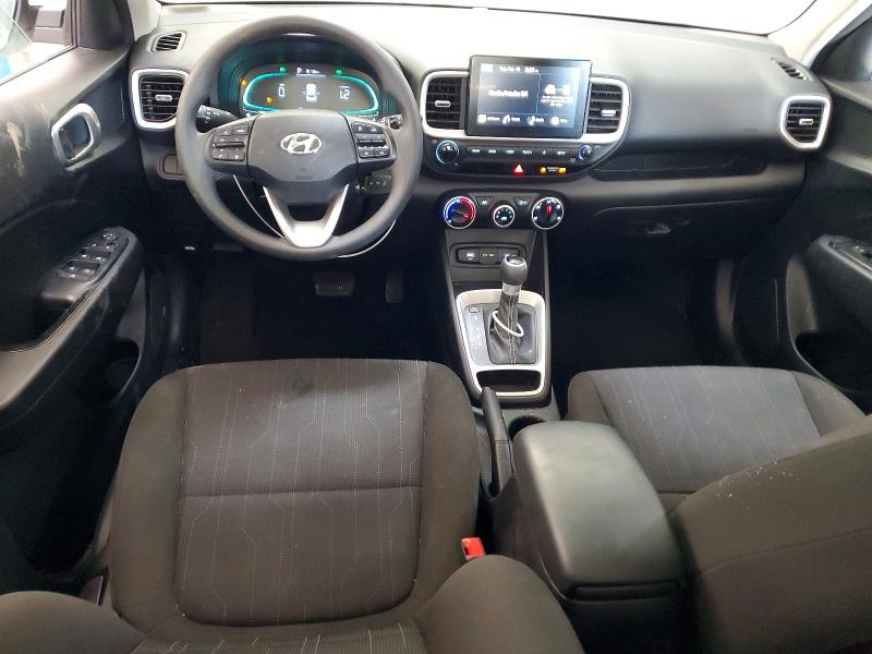 Photo 8 from auction – 2024 HYUNDAI VENUE with VIN KMHRB8A38RU327644