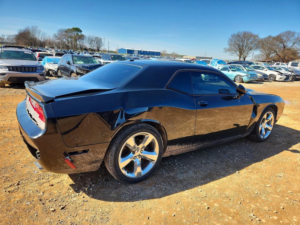 Photo 3 from auction – 2013 DODGE CHALLENGER with VIN 2C3CDYAG0DH681875