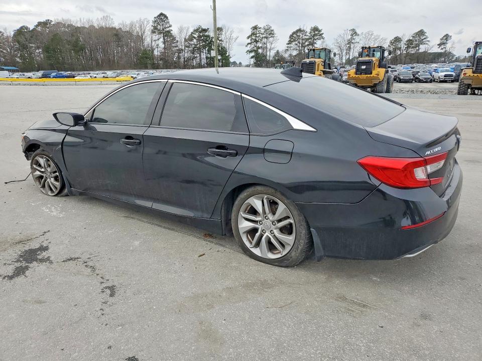 Photo 2 from auction – 2018 HONDA ACCORD with VIN 1HGCV1F15JA247869