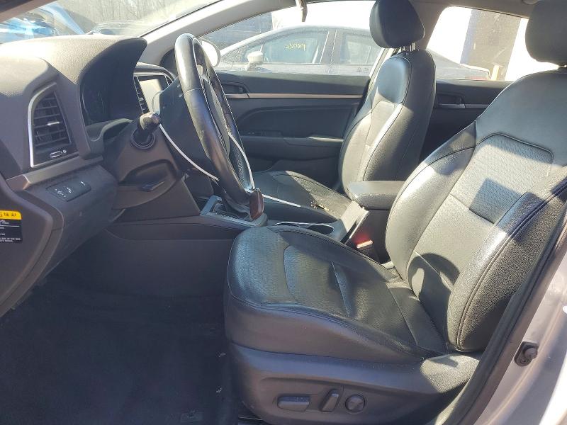 Photo 7 from auction – 2017 HYUNDAI ELANTRA with VIN 5NPD84LF1HH069330