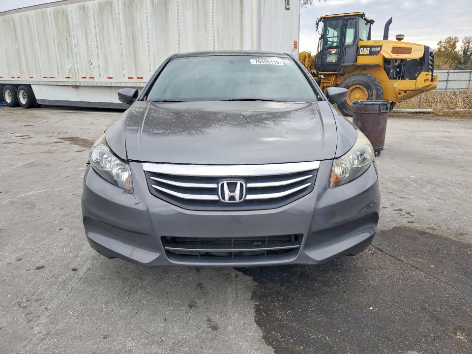 Photo 5 from auction – 2012 HONDA ACCORD with VIN 1HGCP2F46CA177621