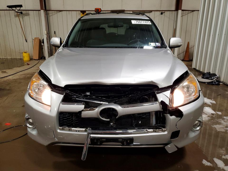 Photo 5 from auction – 2012 TOYOTA RAV4 LIMIT with VIN 2T3DF4DV4CW248426