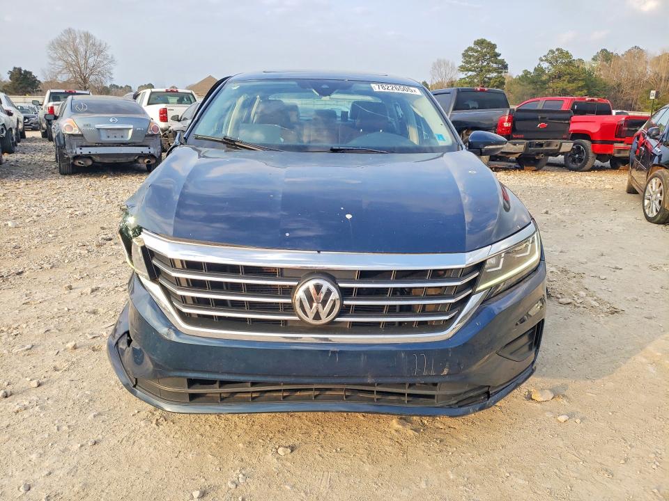 Photo 5 from auction – 2021 VOLKSWAGEN PASSAT with VIN 1VWSA7A34MC005842