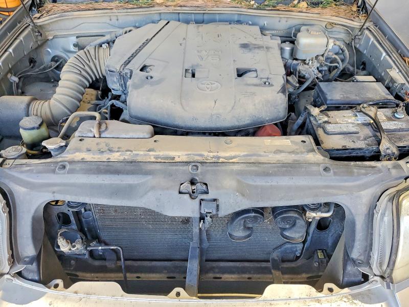 Photo 11 from auction – 2007 TOYOTA 4RUNNER with VIN JTEZU14R178070737