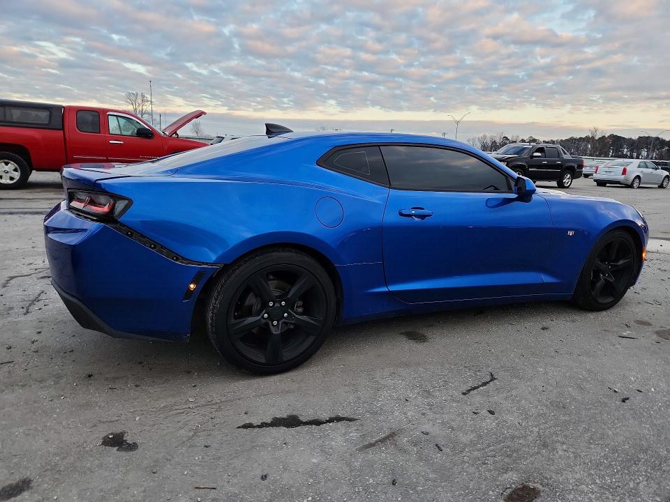 Photo 3 from auction – 2017 CHEVROLET CAMARO with VIN 1G1FB1RS0H0103146