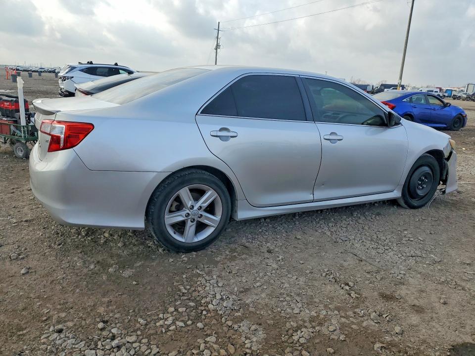 Photo 3 from auction – 2012 TOYOTA CAMRY with VIN 4T1BF1FK0CU175203