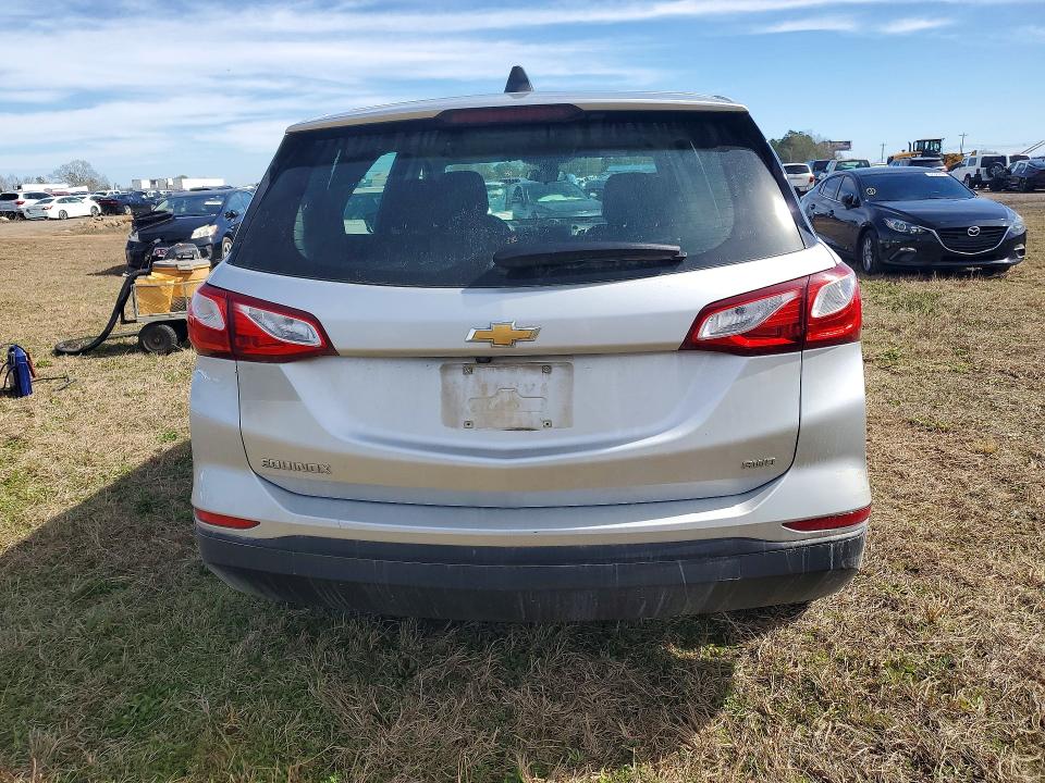 Photo 6 from auction – 2020 CHEVROLET EQUINOX LS with VIN 3GNAXSEV4LS673197