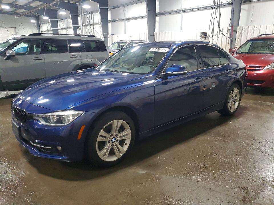BMW 328 XI SUL 2016 مع رقم تعريف المركبة WBA8E3C51GK500242 - صورة من المزاد