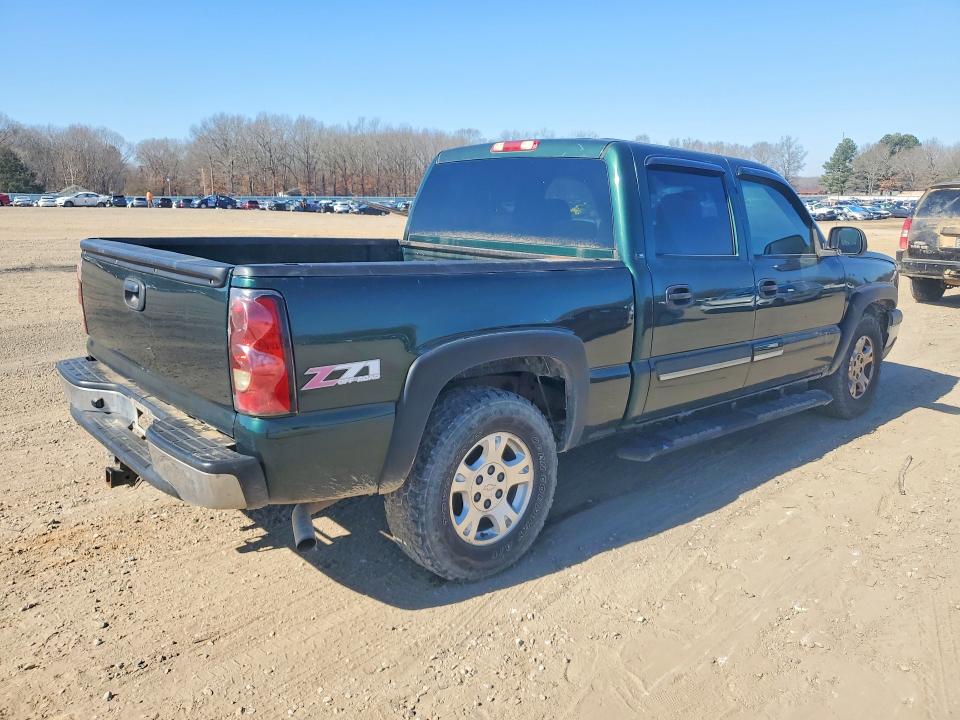 Photo 3 from auction – 2006 CHEVROLET SILVERADO with VIN 2GCEK13V061218353