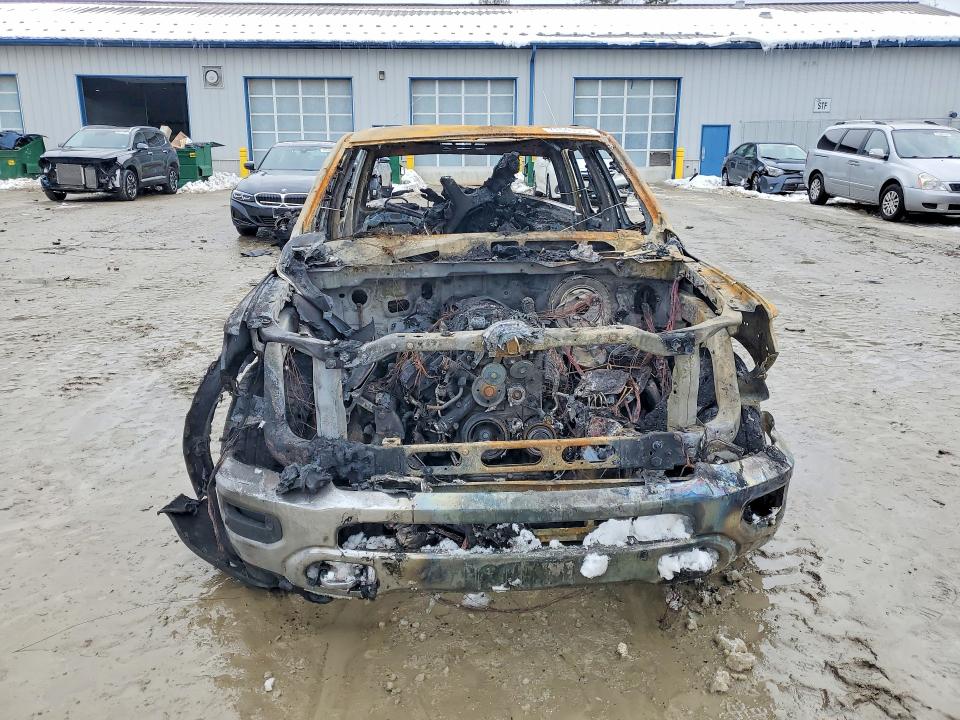 Photo 5 from auction – 2021 RAM 1500 with VIN 1C6SRFHT8MN829902