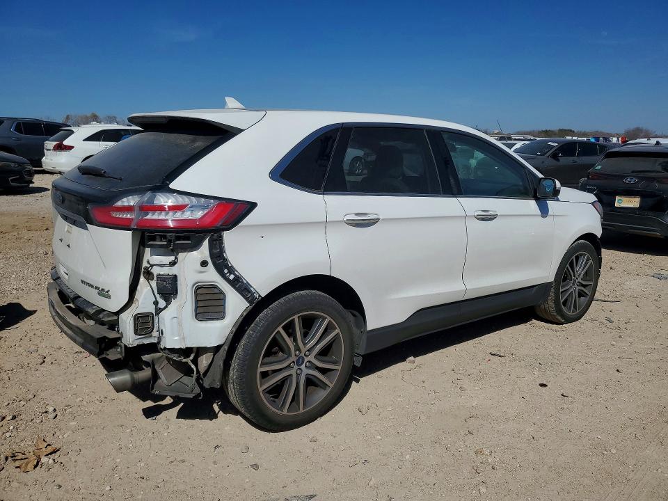 Photo 3 from auction – 2020 FORD EDGE with VIN 2FMPK3K9XLBA10667