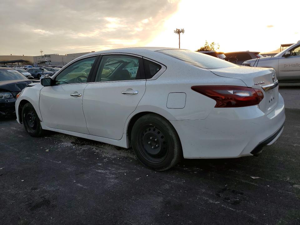 Photo 2 from auction – 2018 NISSAN ALTIMA 2.5 with VIN 1N4AL3AP3JC120891