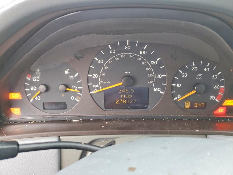 Photo 9 from auction – 2000 MERCEDES-BENZ E with VIN WDBJH65J3YA980880