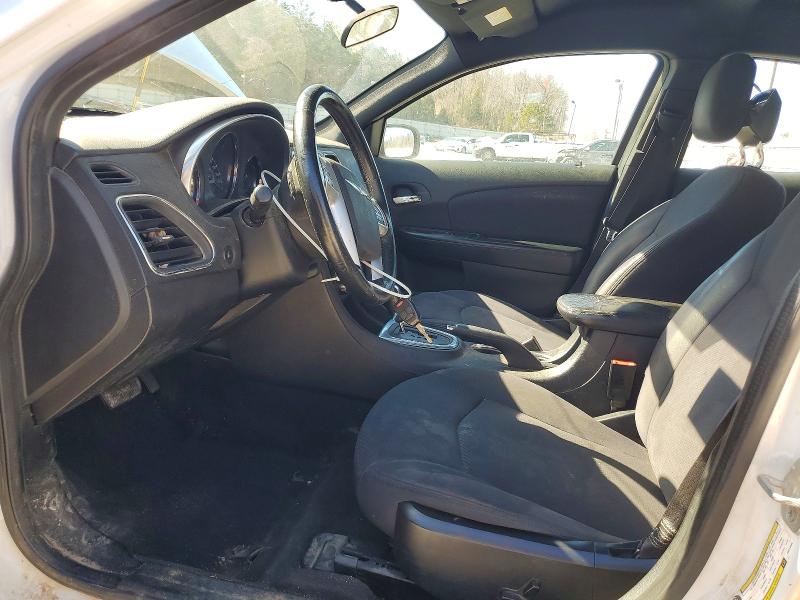 Photo 7 from auction – 2013 CHRYSLER 200 with VIN 1C3CCBBB6DN516388