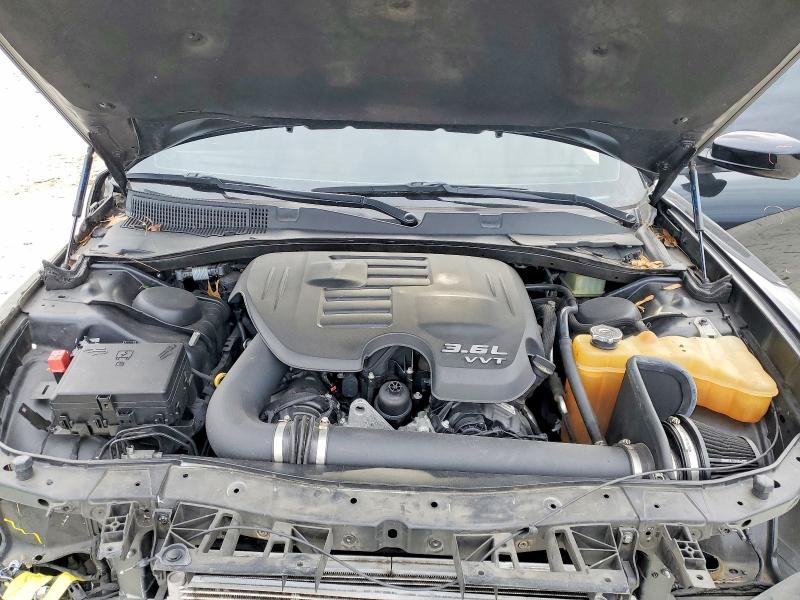 Photo 11 from auction – 2019 DODGE CHARGER with VIN 2C3CDXBG0KH695636