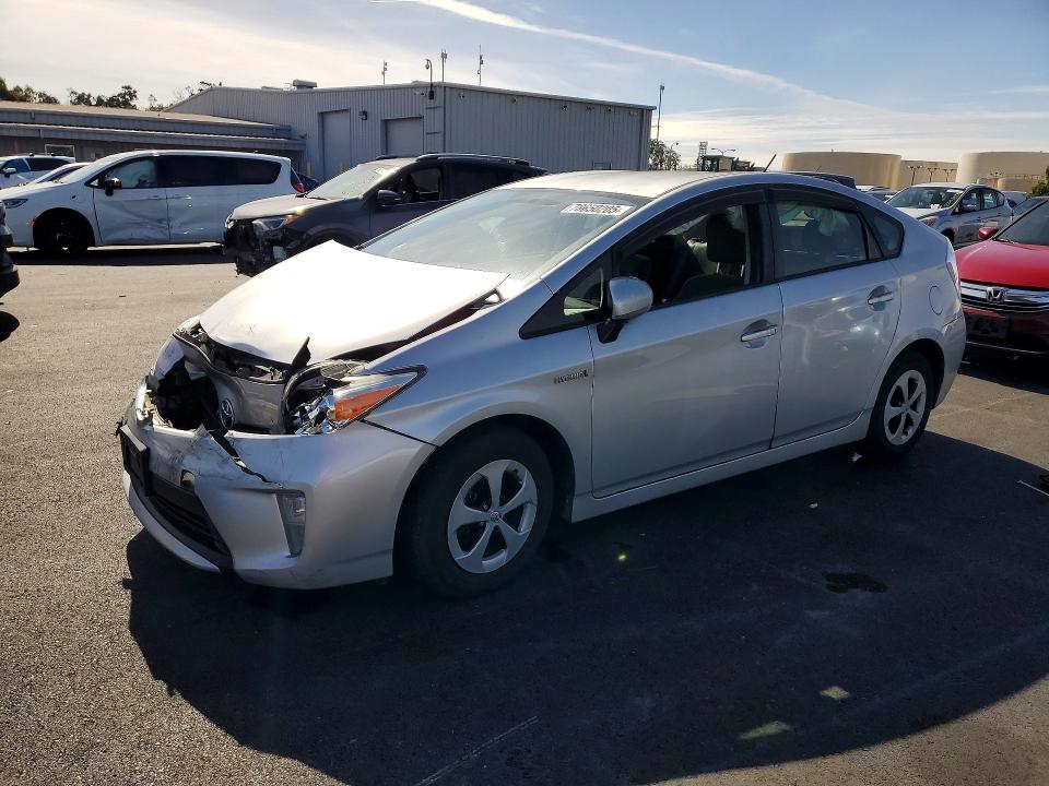 TOYOTA PRIUS 2015 with VIN JTDKN3DU7F1984906 - Photo from auction
