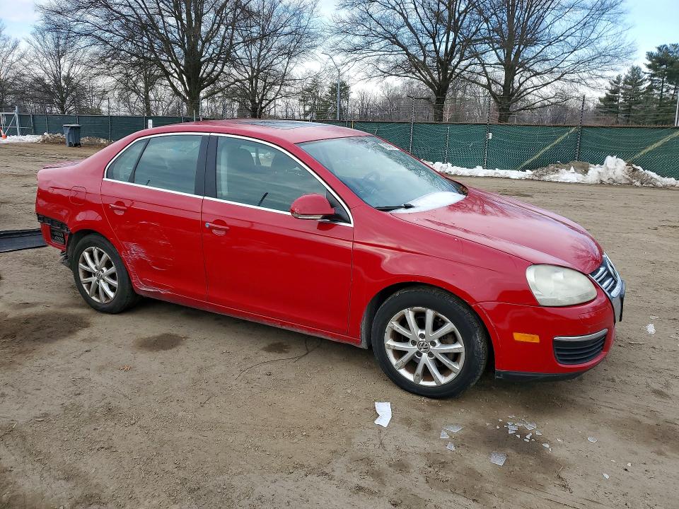 Photo 4 from auction – 2010 VOLKSWAGEN JETTA with VIN 3VWRZ7AJ4AM054183