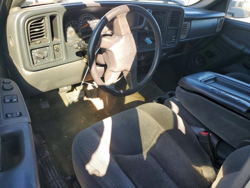 Photo 8 from auction – 2003 CHEVROLET SILVERADO with VIN 2GCEC19V131264869