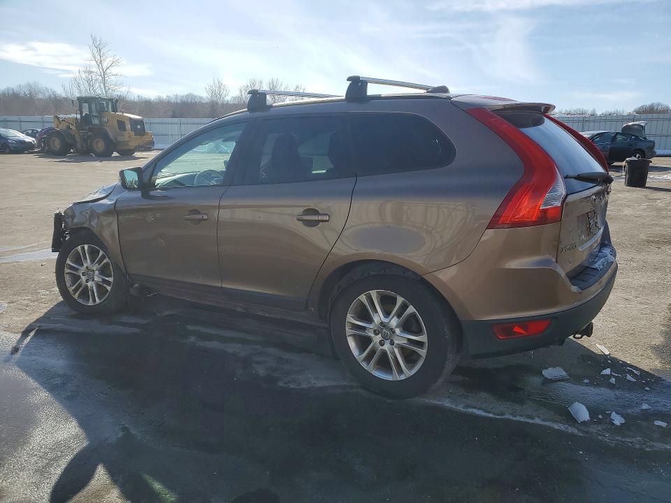 Photo 2 from auction – 2010 VOLVO XC60 3.2 with VIN YV4960DZ8A2123773