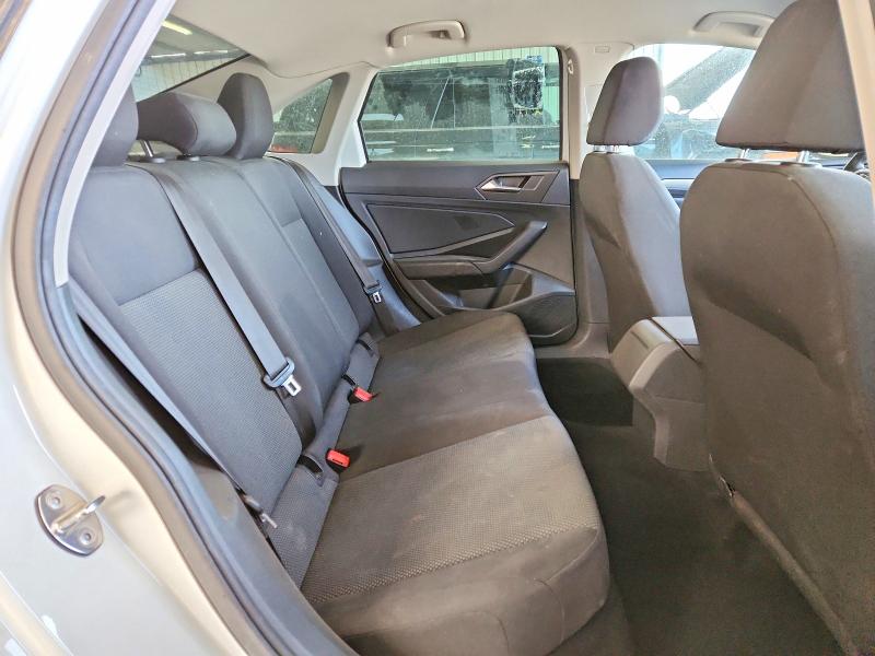 Photo 10 from auction – 2019 VOLKSWAGEN JETTA with VIN 3VWCB7BU5KM173963