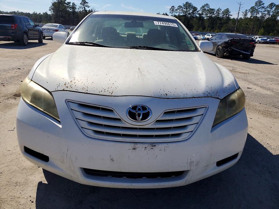 Photo 5 from auction – 2009 TOYOTA CAMRY with VIN 4T1BE46K89U850552
