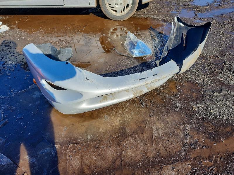 Photo 12 from auction – 2001 SNOWEX SC2 with VIN 1G8ZR12751Z350454