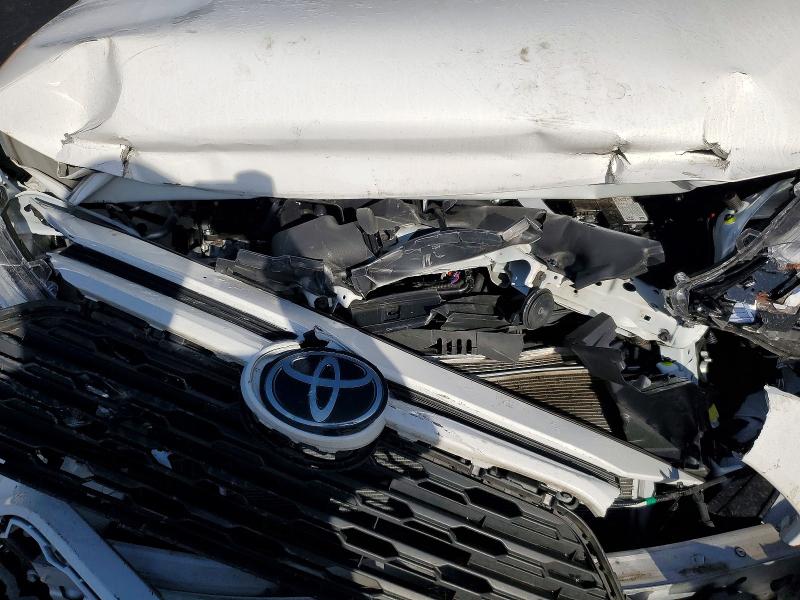 Photo 11 from auction – 2024 TOYOTA RAV4 with VIN 2T3G1RFV6RC424733