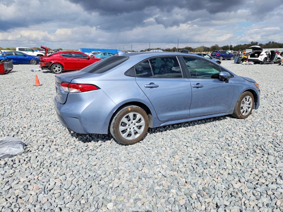 Photo 3 from auction – 2021 TOYOTA COROLLA with VIN 5YFEPMAE2MP262634
