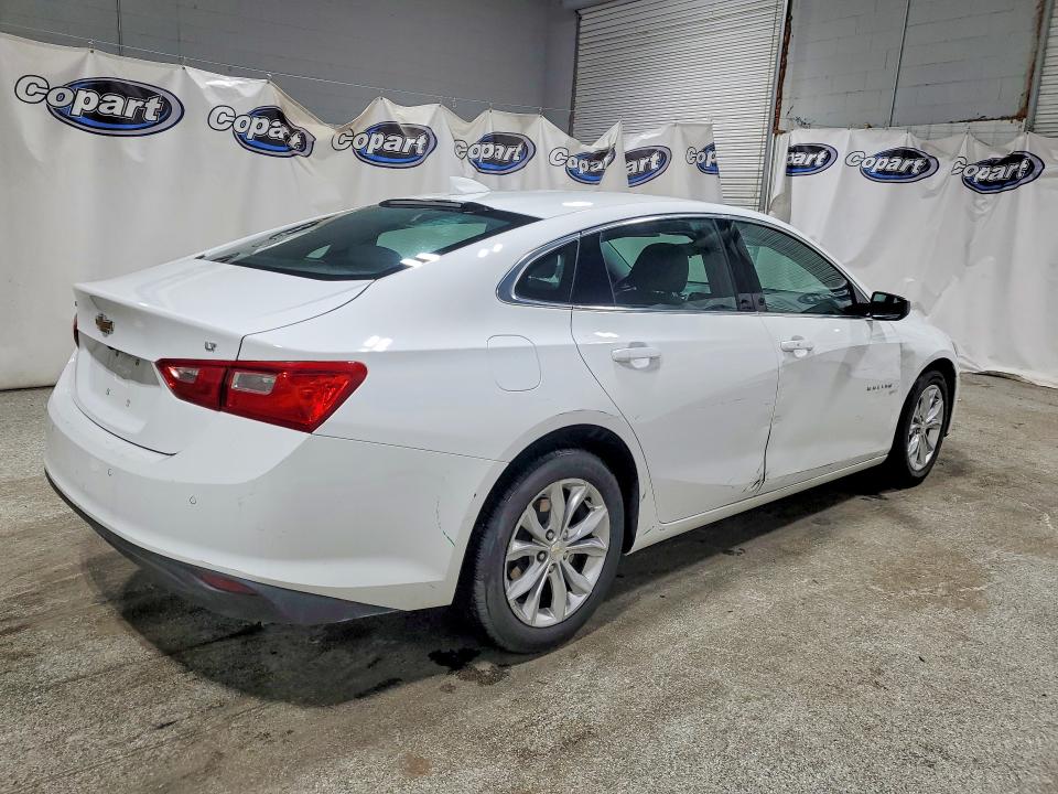 Photo 3 from auction – 2023 CHEVROLET MALIBU LT with VIN 1G1ZD5ST2PF227271