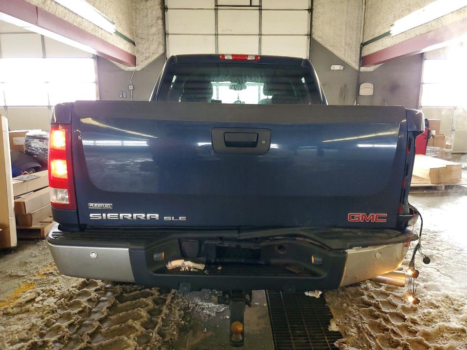 Photo 6 from auction – 2007 GMC NEW SIERRA with VIN 2GTEK133X71620140