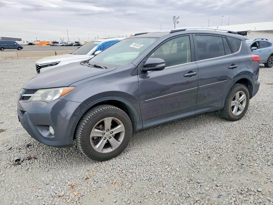 TOYOTA RAV4 XLE 2013 with VIN JTMRFREV5DD010309 - Photo from auction