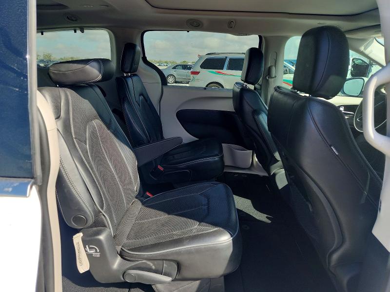 Photo 11 from auction – 2020 CHRYSLER PACIFICA with VIN 2C4RC1GG3LR203806