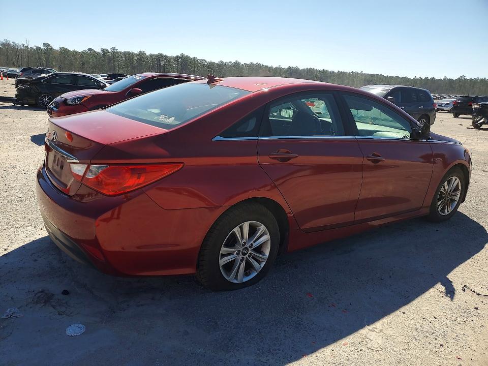 Photo 3 from auction – 2014 HYUNDAI SONATA with VIN 5NPEB4AC9EH895224