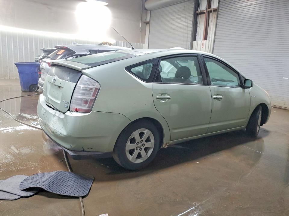 Photo 3 from auction – 2008 TOYOTA PRIUS with VIN JTDKB20U683418994