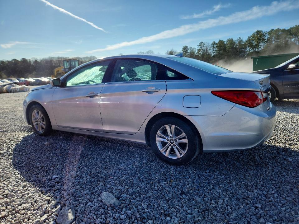 Photo 2 from auction – 2013 HYUNDAI SONATA with VIN 5NPEB4AC1DH763265